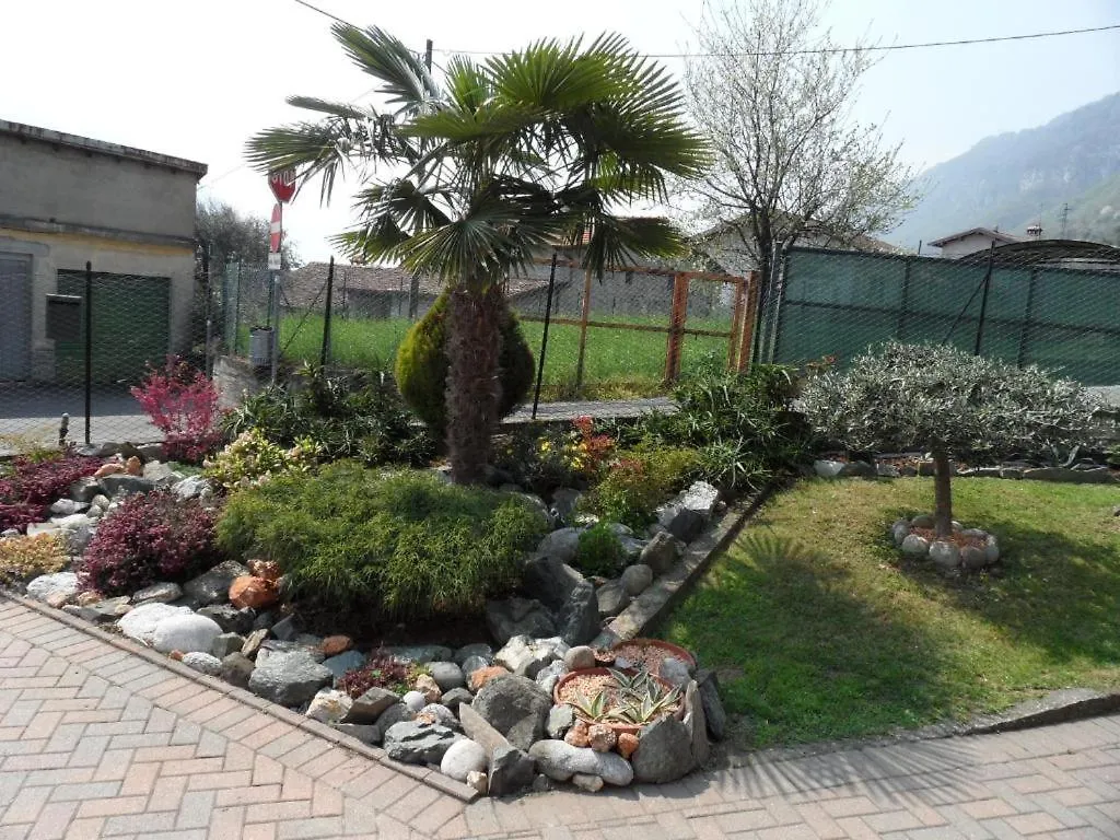 Oda ve Kahvaltı B&B Garzola Apartments Ossuccio İtalya