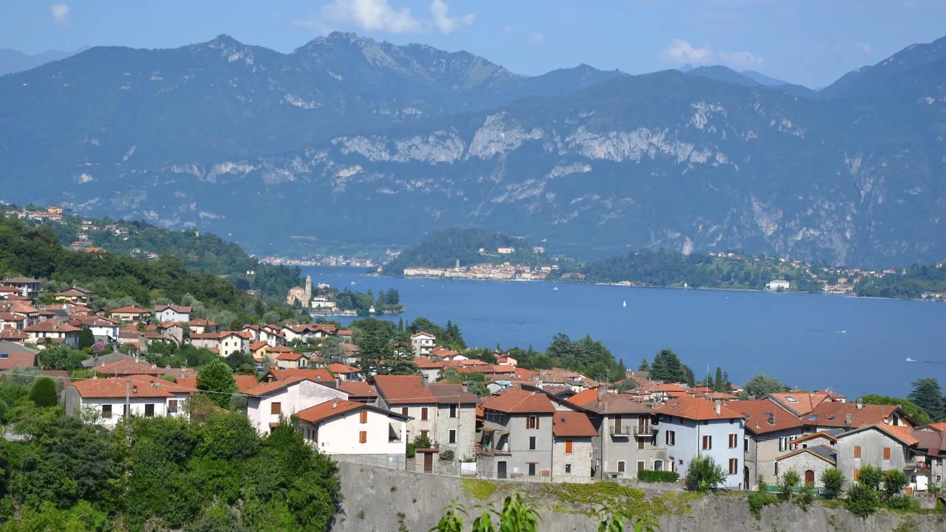B&B Garzola Apartments Ossuccio 0*,  İtalya