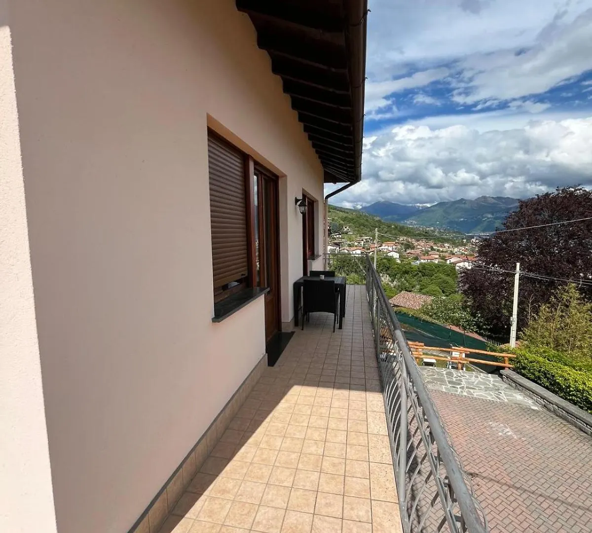 B&B Garzola Apartments Ossuccio 0*,